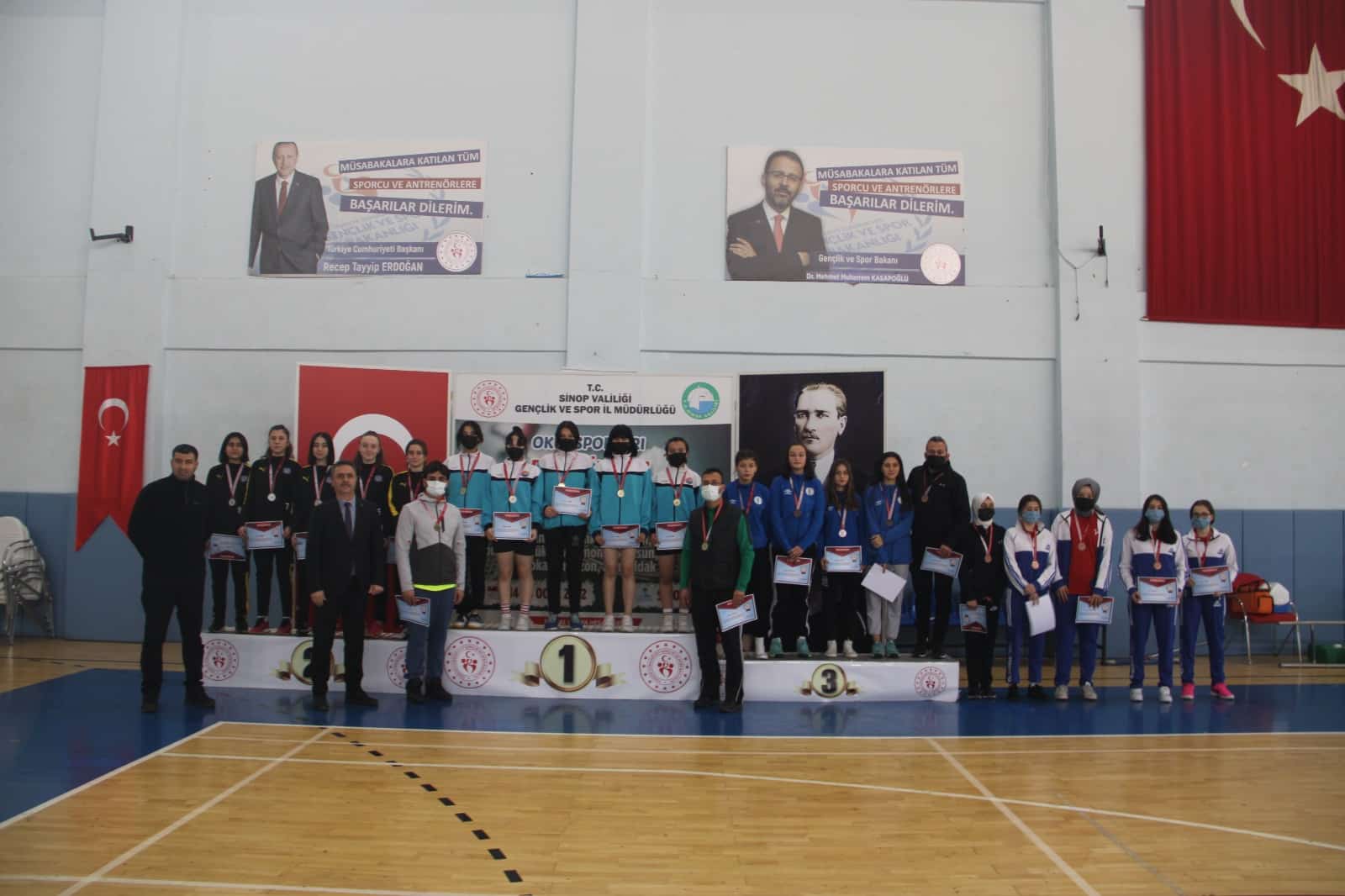 Badminton Grup Müsabakalarında Sinop'ta 400 Kişiyi Ağırladık