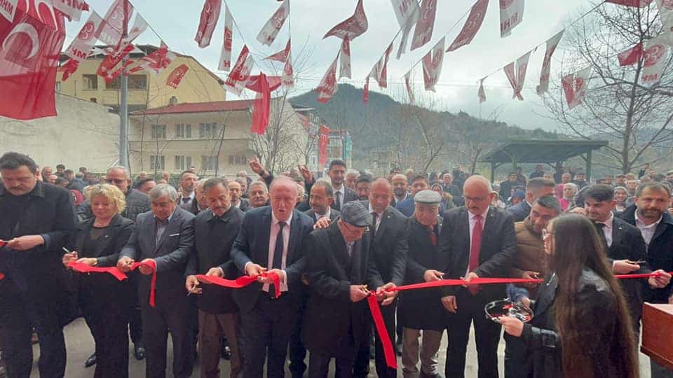 MHP Seçmen İletişim Merkezi Açıldı
