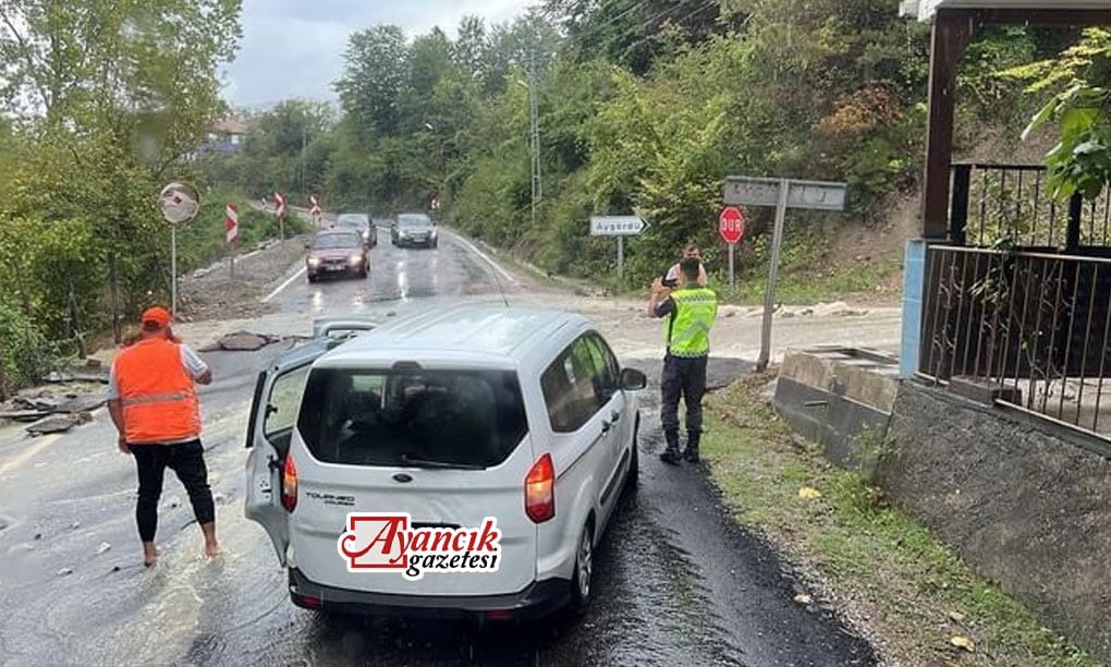 Ayancık-Türkeli arasında ulaşım kontrollü sağlandı