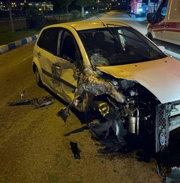 Ayancık'ta Trafik Kazası Korku Yarattı