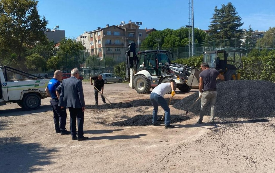 Ayancık’ta Yol ve Kaldırım Çalışmaları