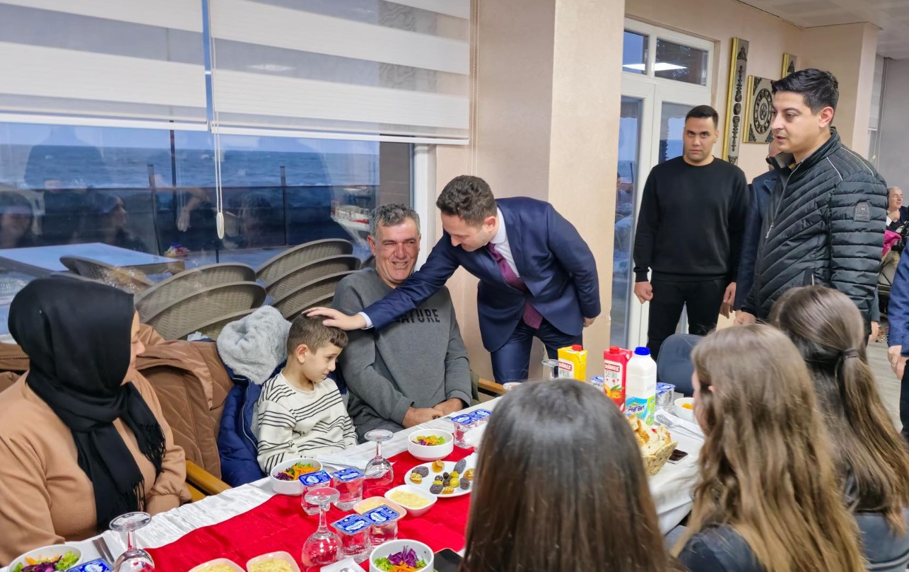 Şehit ve Gazi Yakınlarına Anlamlı İftar Buluşması